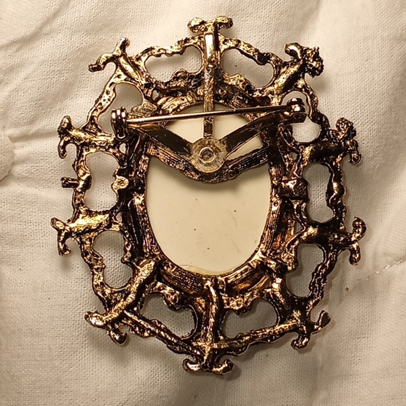 Black History Silhouette Gold Tone Black Cameo Pin Pandent Brooch - Picture 4 of 6